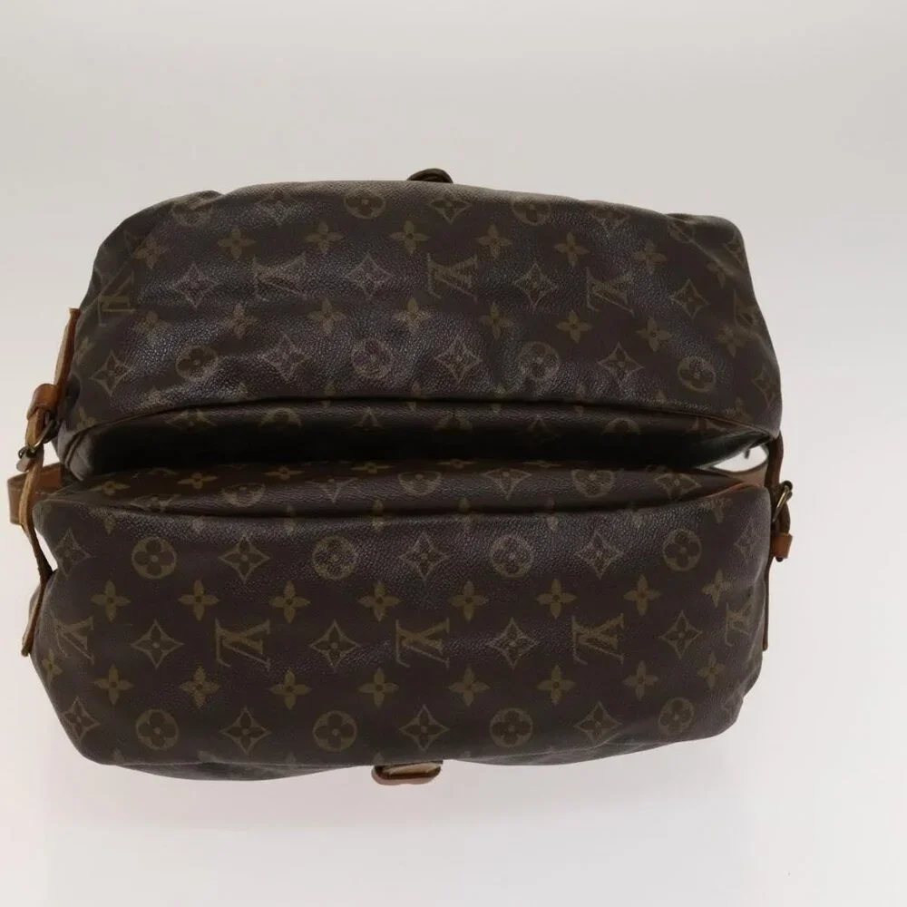 Authentic LOUIS VUITTON Monogram Saumur 35 Shoulder Bag M42254 LV - Picture 12 of 16